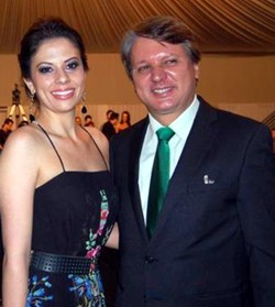 jaime  flavia esposa